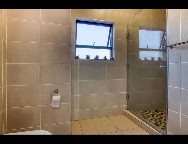2 BEDROOM APARTMENT RENTED IN RIVONIA